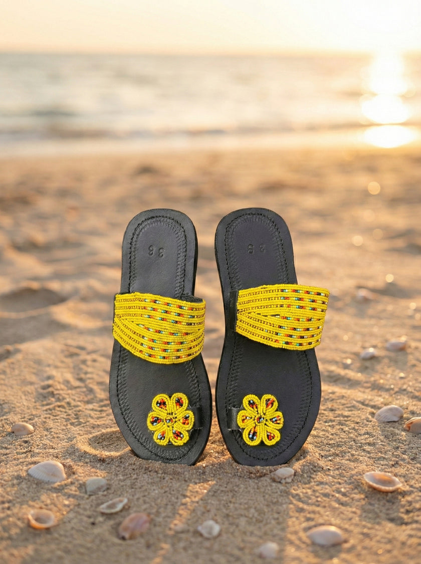 The Chanua Blossom Sandal | El Yapımı Papatya Sandalet