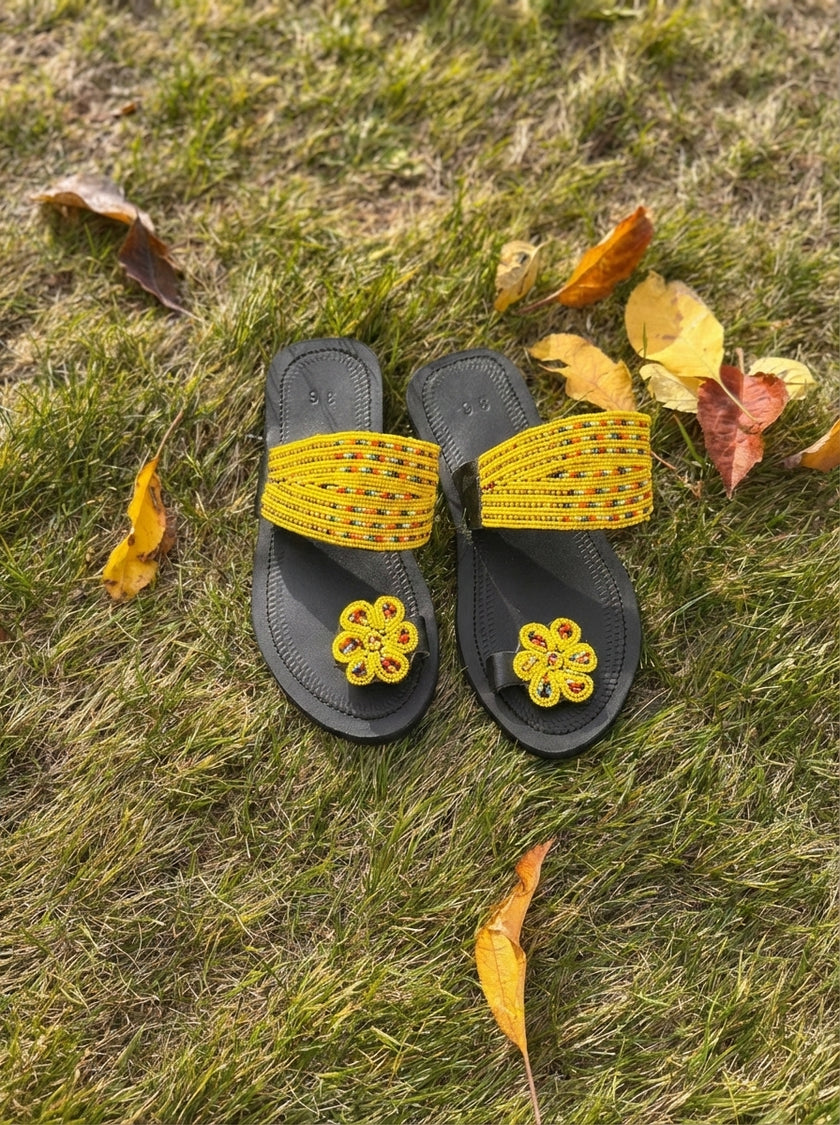 The Chanua Blossom Sandal | El Yapımı Papatya Sandalet