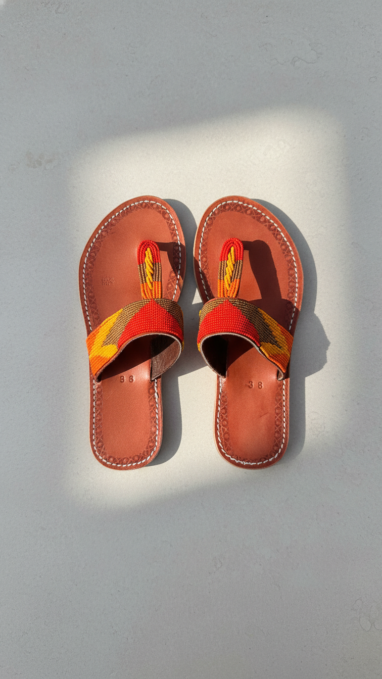 The Machweo Beaded Leather Sandals | Kenya El Yapımı Boncuklu Sandalet